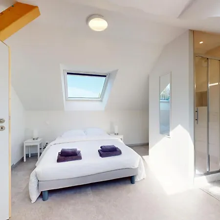 Le Avec Piscine - シャレー