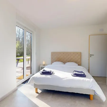 Le Avec Piscine - シャレー オベルネ