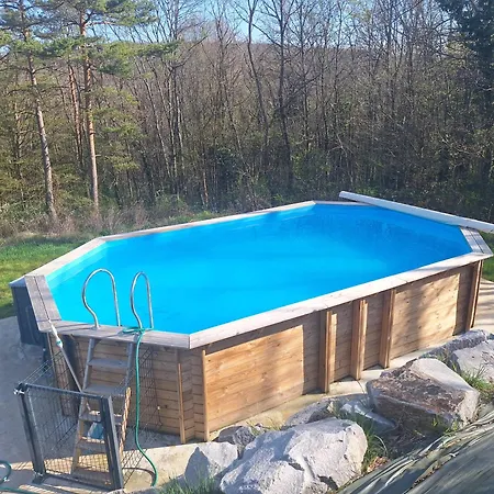 Chalet Le Avec Piscine -