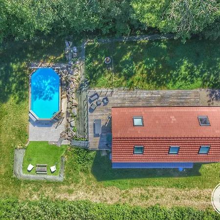Le Avec Piscine -
